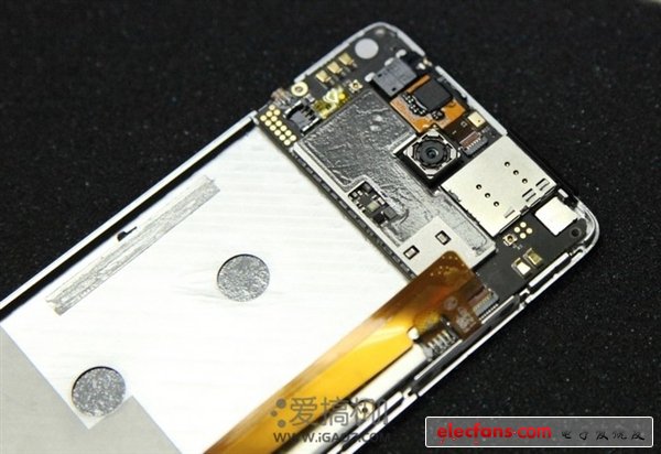 真值3456？拆開(kāi)nubia Z5一探究竟