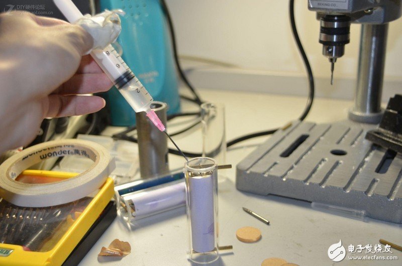 顛覆想象！專業(yè)工程師制作的DIY多功能移動電源