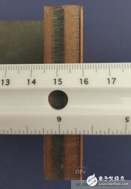 對(duì)抗自動(dòng)關(guān)機(jī)現(xiàn)象，你使用的光纖激光器真的抗高反？