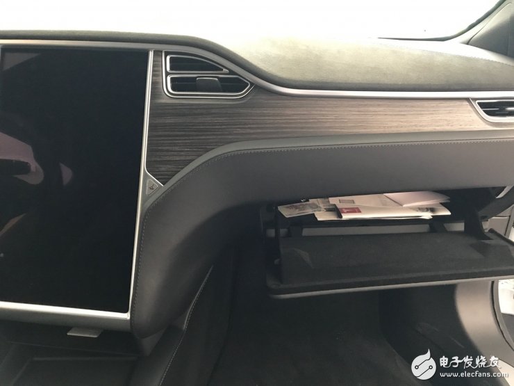 特斯拉Autopilot2.0計算單元全拆解，英偉達(dá)PX 2到底長什么樣？